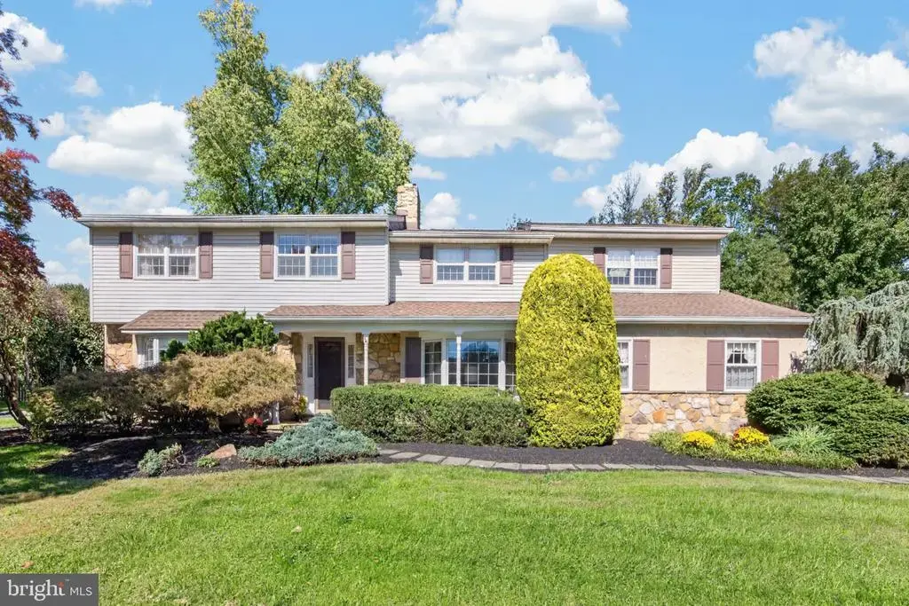 1627 E Strasburg Rd, WEST CHESTER