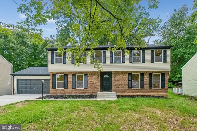 12930 Asbury Dr, Fort Washington