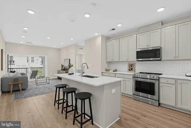 431 Washington St #2212 Firestone, Conshohocken