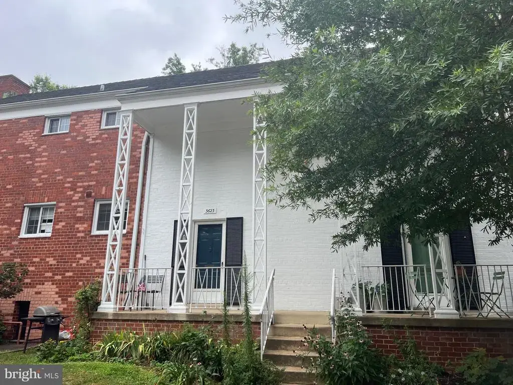 3623 Greenway Pl, ALEXANDRIA