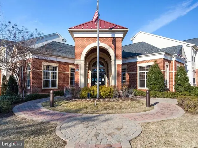 11355 Aristotle Dr #8-413, Fairfax