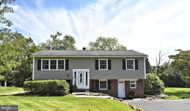 266 Level Rd, Collegeville