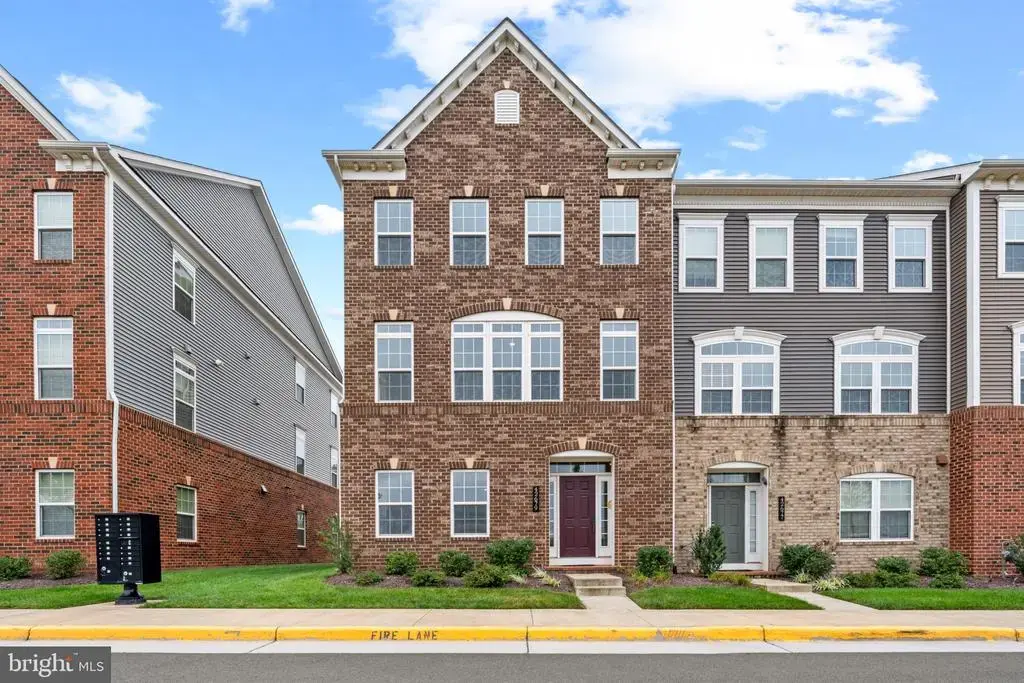 42679 Asgard Ter, STERLING