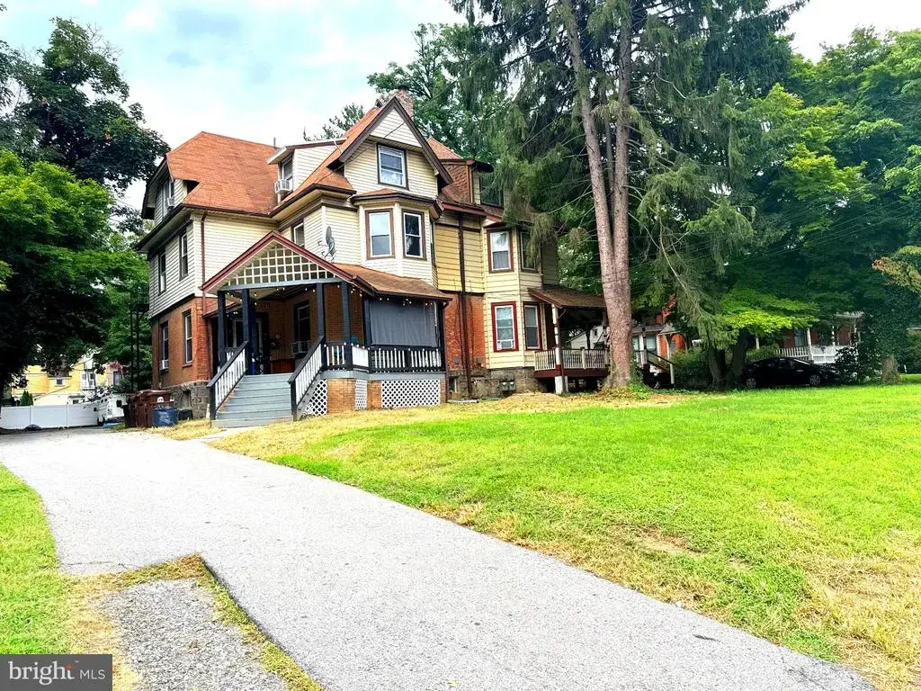 24 Owen Ave, LANSDOWNE