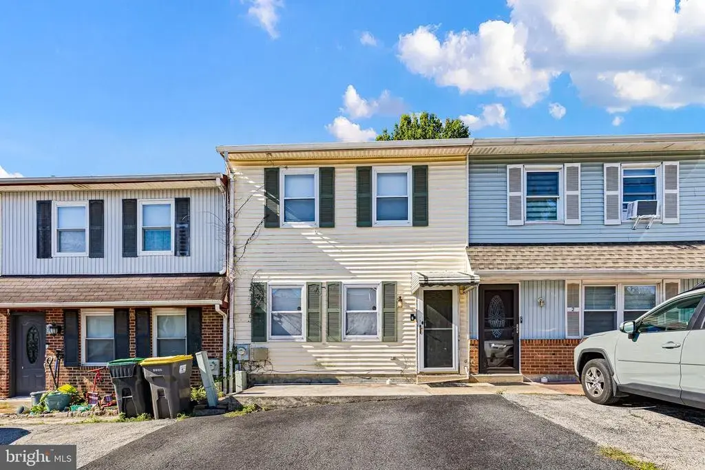 4 Margit Ln, WILMINGTON