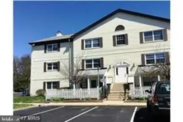 4415 Romlon St #101, Beltsville