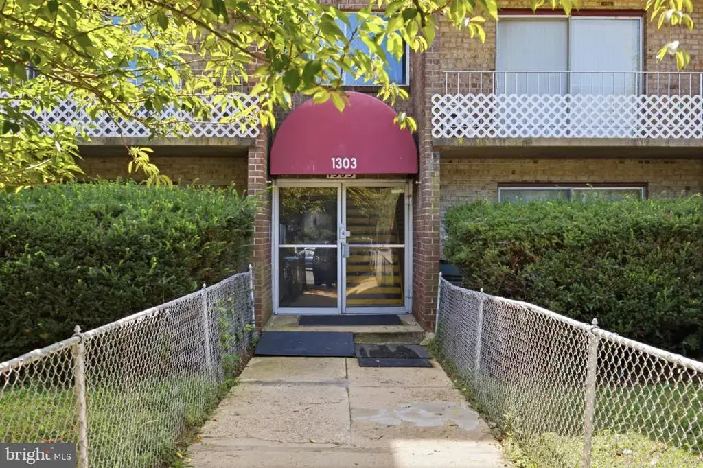 1303 Congress St Se #1, WASHINGTON