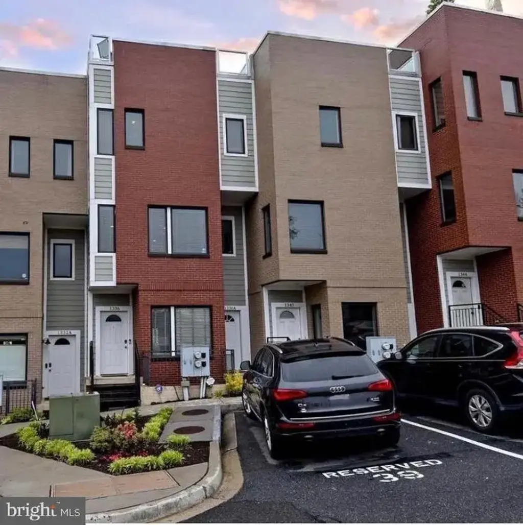 1340 Talbert Ct Se, WASHINGTON
