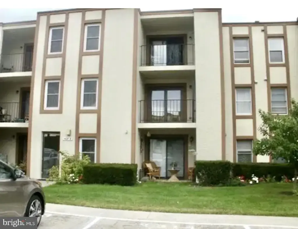 1406 Bradley Dr #k-112, CARLISLE