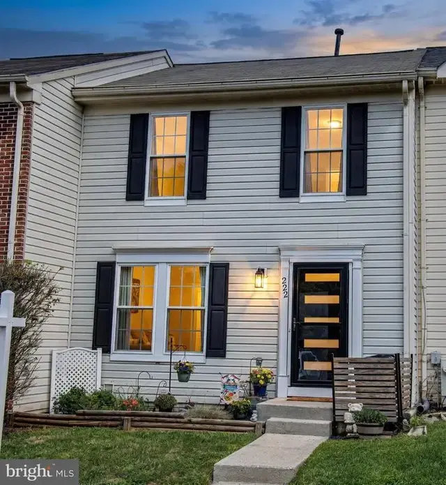 222 Leastone Ln, Abingdon