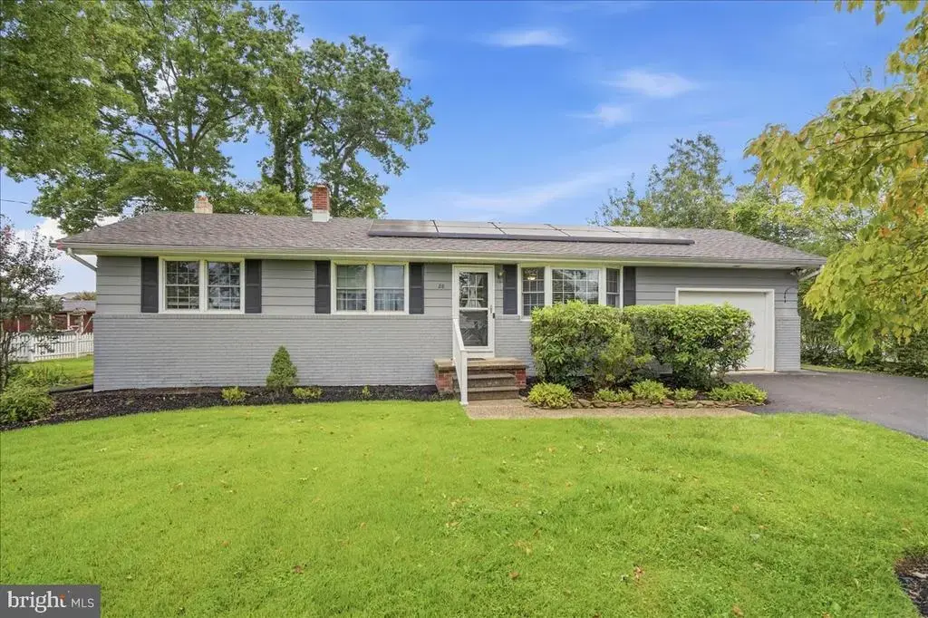 28 Porreca Dr, MILLVILLE