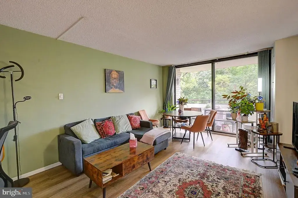 5225 Pooks Hill Rd #506n, BETHESDA