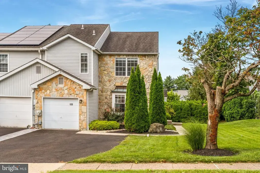 120 Forge Ln, FEASTERVILLE TREVOSE