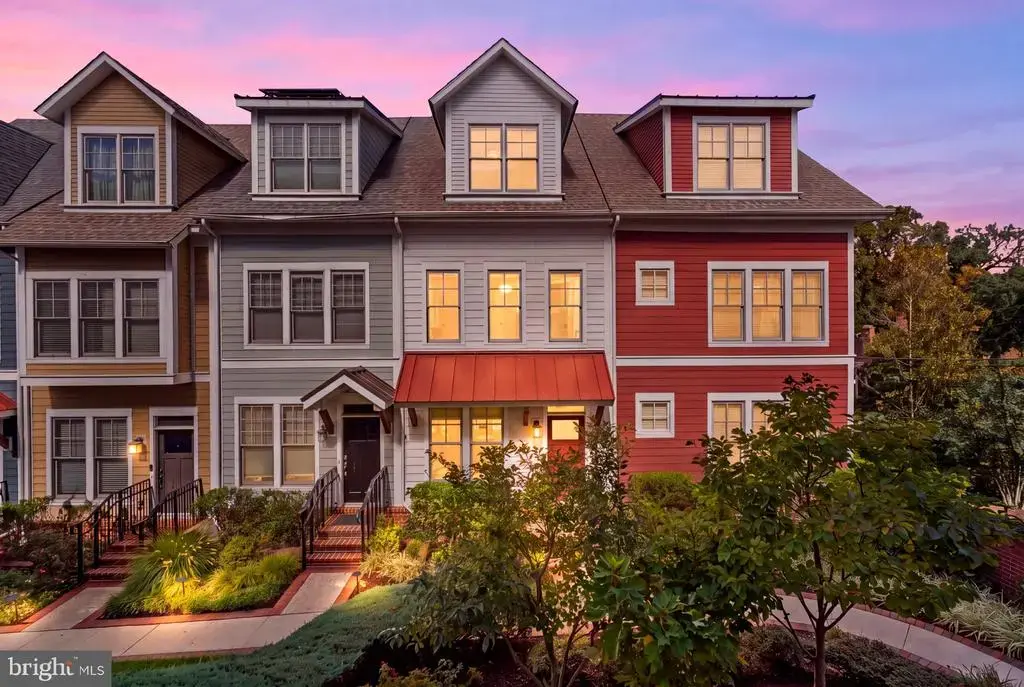 37 Ellsworth Heights, SILVER SPRING