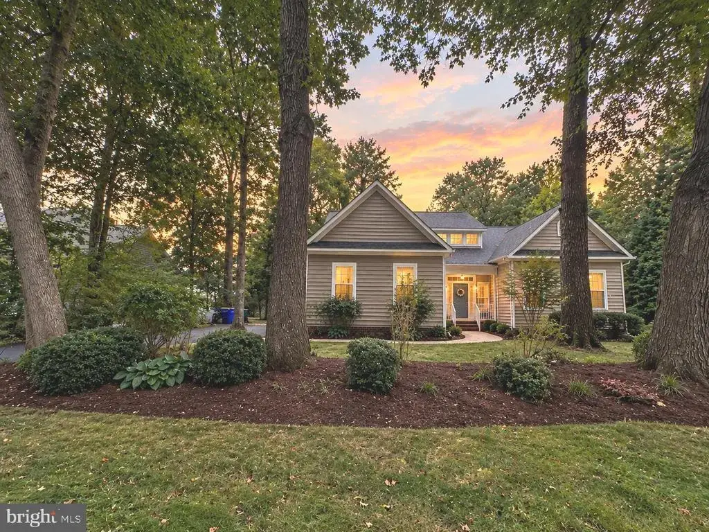 144 Bangor Ln, MILTON