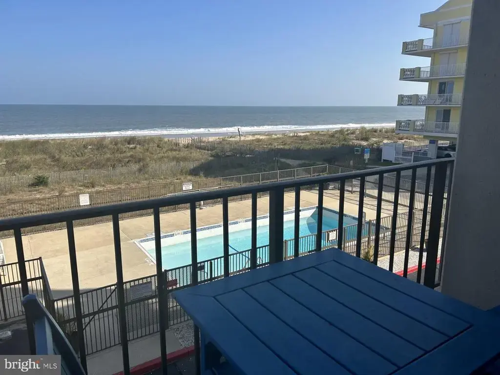 4 84th St #6, OCEAN CITY