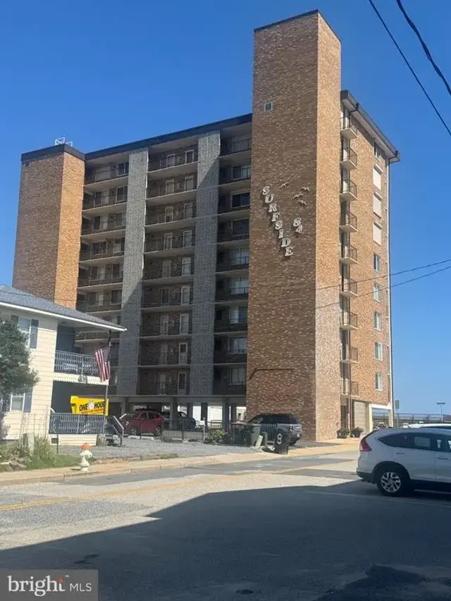 4 84th St #6, Ocean City