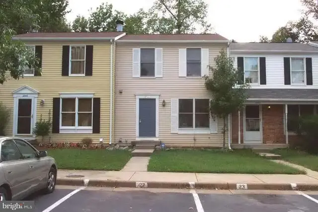 8944 Waites Way, Lorton