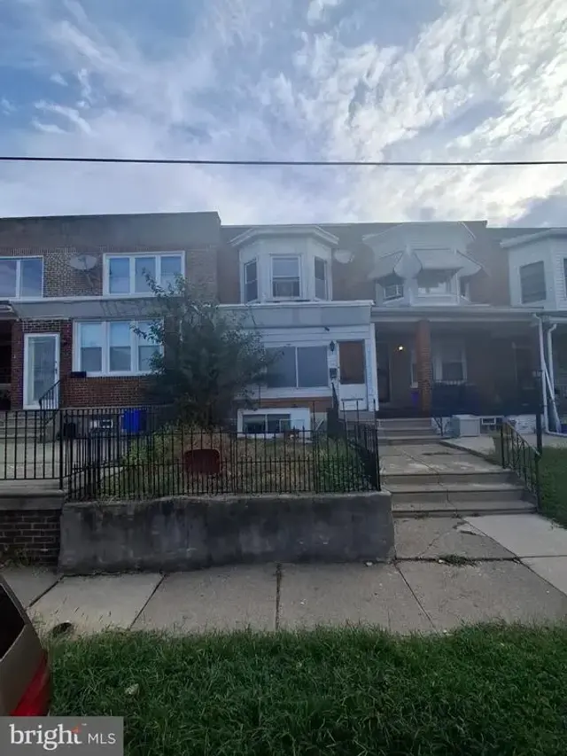 2627 S 73rd St, Philadelphia