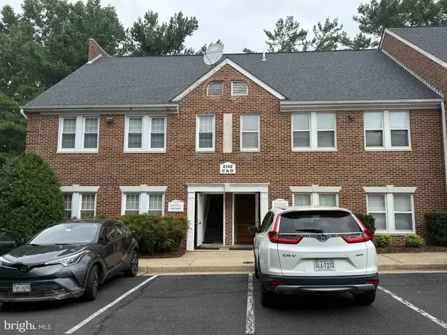 2101 Gallows Rd #d, Vienna