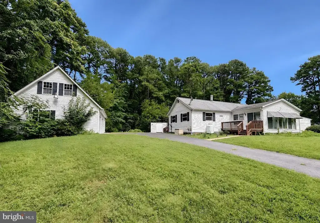 260 Vista Ln, LUSBY
