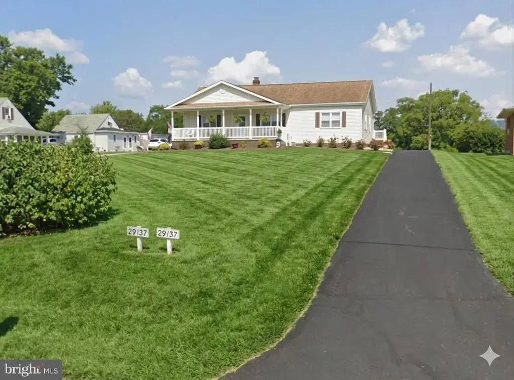 29137 Old Valley Pike, STRASBURG