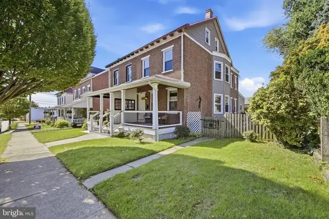 210 N Adams St, West Chester