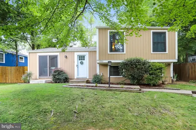 2263 Cocquina Dr, Reston