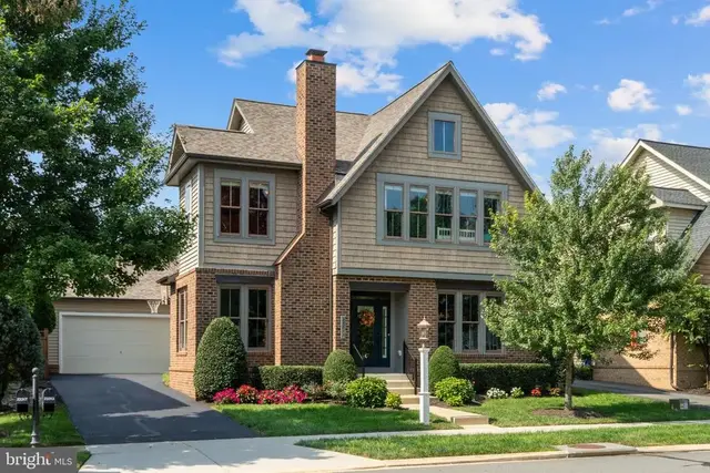 23313 April Mist Pl, Brambleton