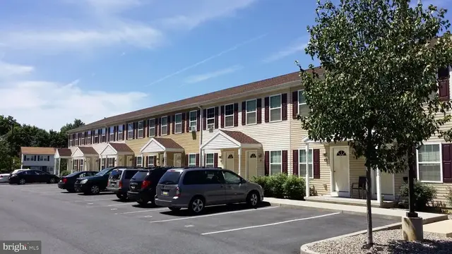 75 S Reber St #8, Wernersville
