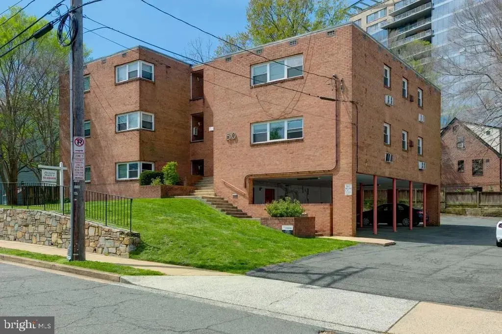 1510 N Rolfe St #4, ARLINGTON