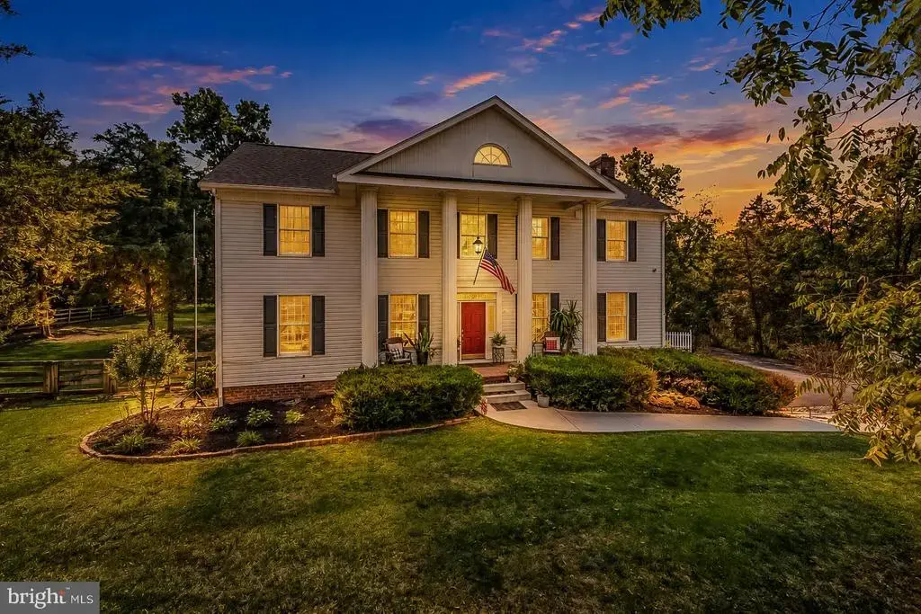 288 Hadley Dr, FALLING WATERS