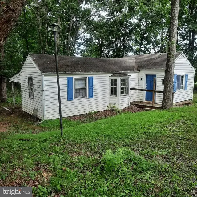 20 Iron Bridge Rd, Pipersville