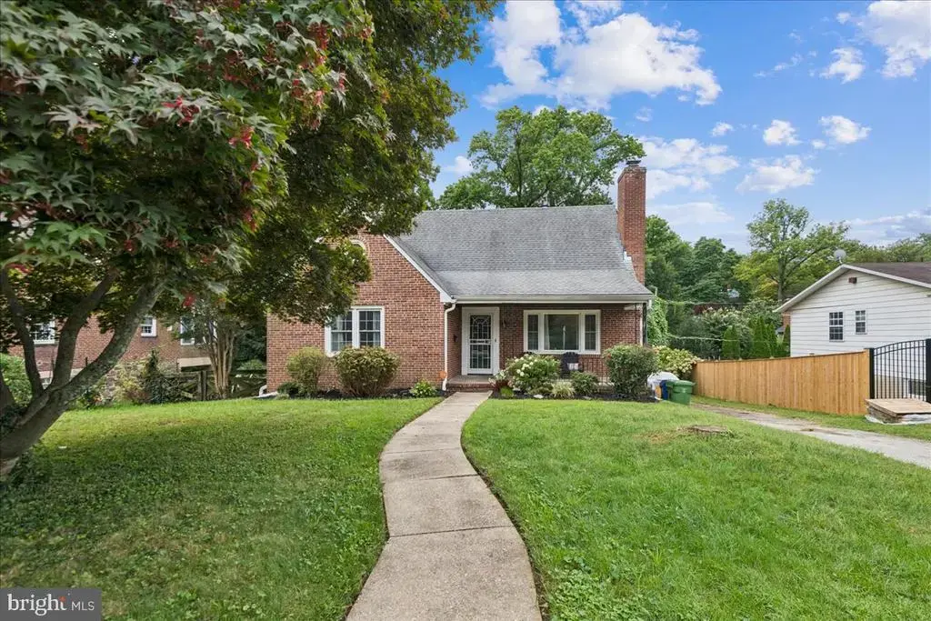 418 N Chapel Gate Ln, BALTIMORE
