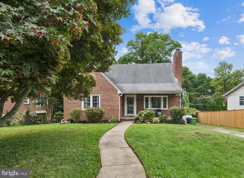 418 N Chapel Gate Ln, BALTIMORE