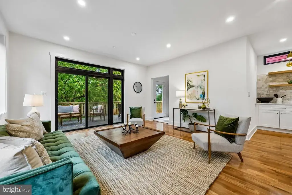 6705 Allegheny Ave, TAKOMA PARK