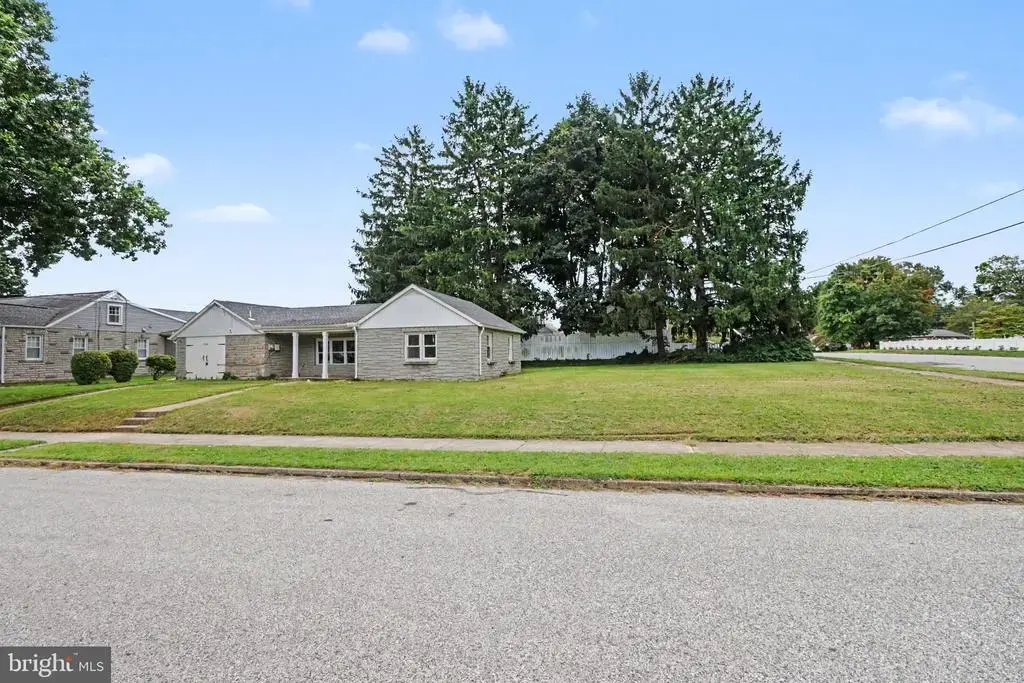 734 Elkwood Dr, NEW CUMBERLAND