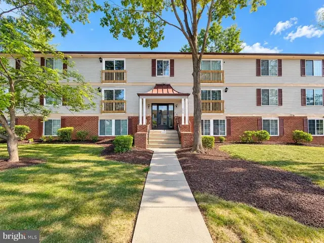 4420 Groombridge Way #29/20m, Alexandria