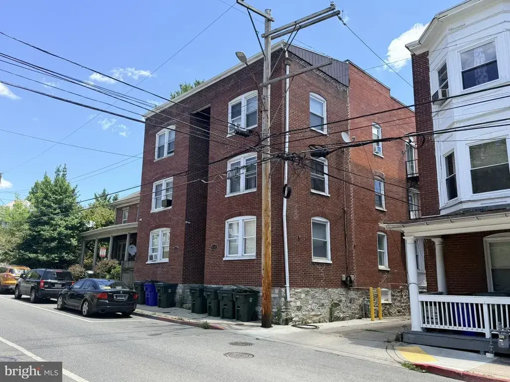 426 N Locust St, HAGERSTOWN
