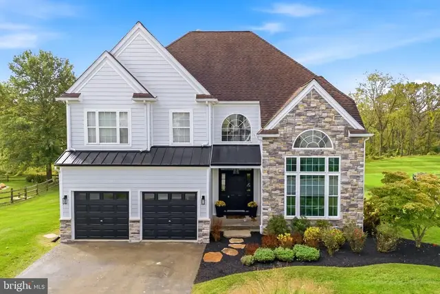 532 Mystic Ln, West Grove