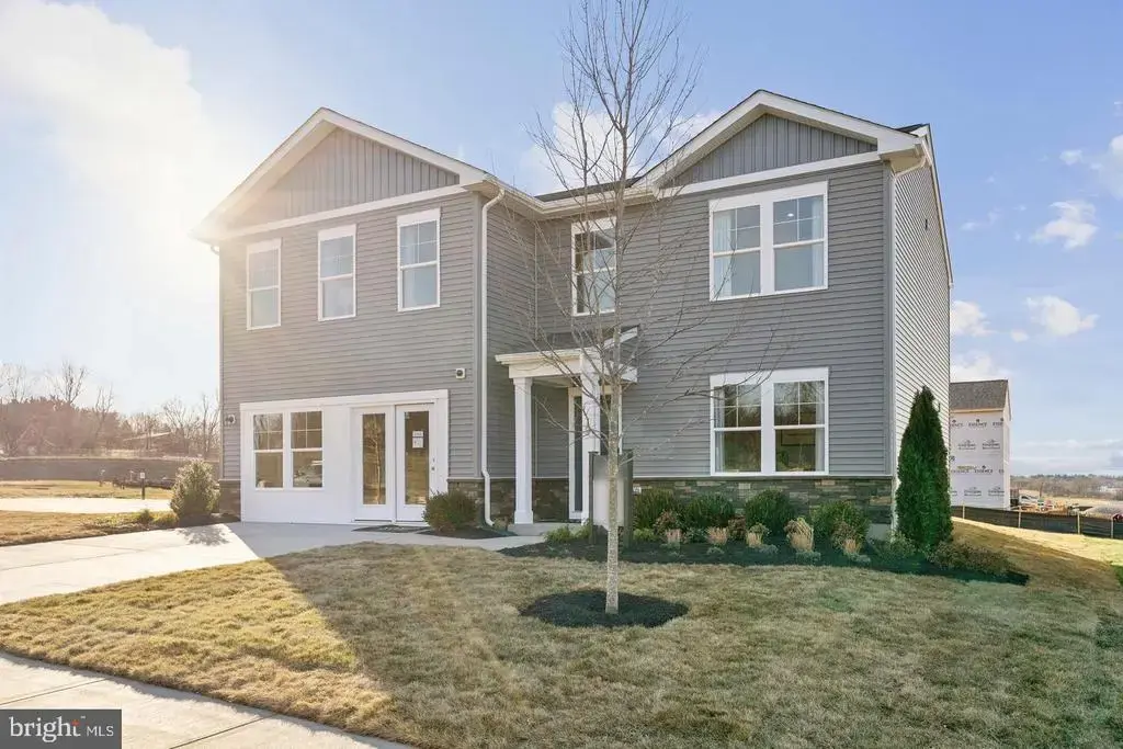 39 Upland Rd, CHARLES TOWN