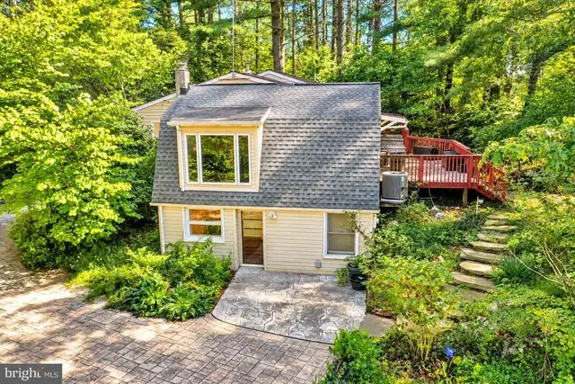 3537 Mill Green Rd, Street