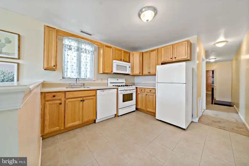 1942 Wolf St #2, PHILADELPHIA