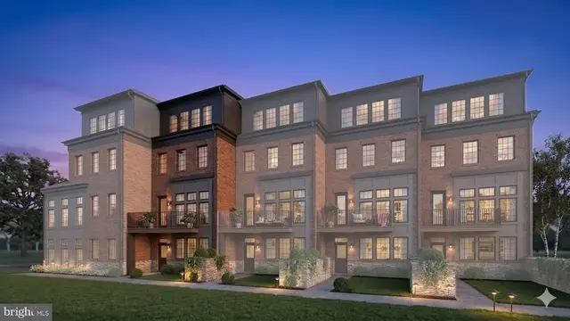 2 Water St, Frederick