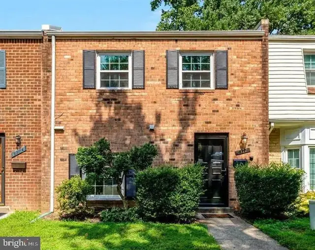 6372 Eighth Cir, Alexandria