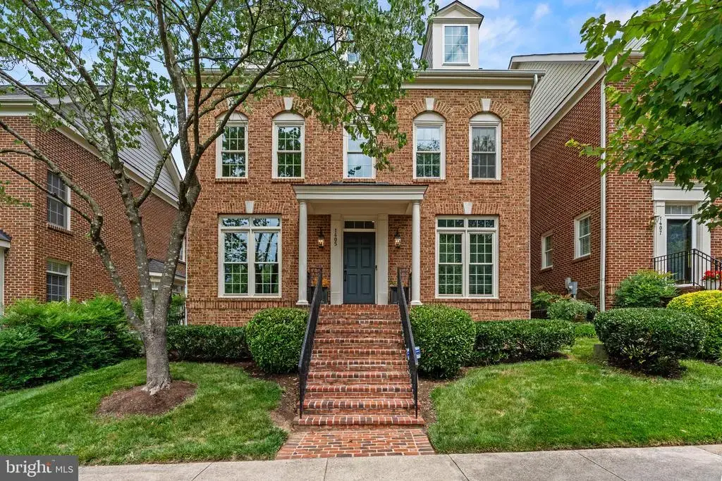 1405 Buena Vista Ave, MCLEAN