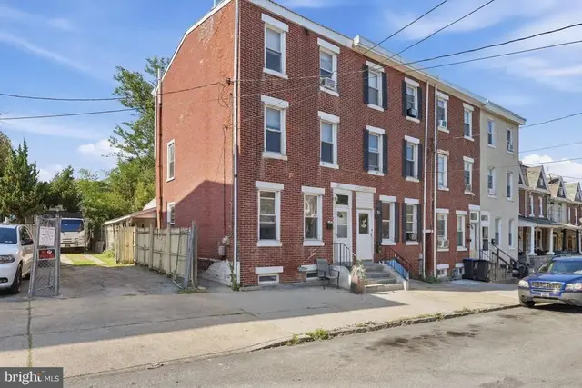 825 George St, Norristown