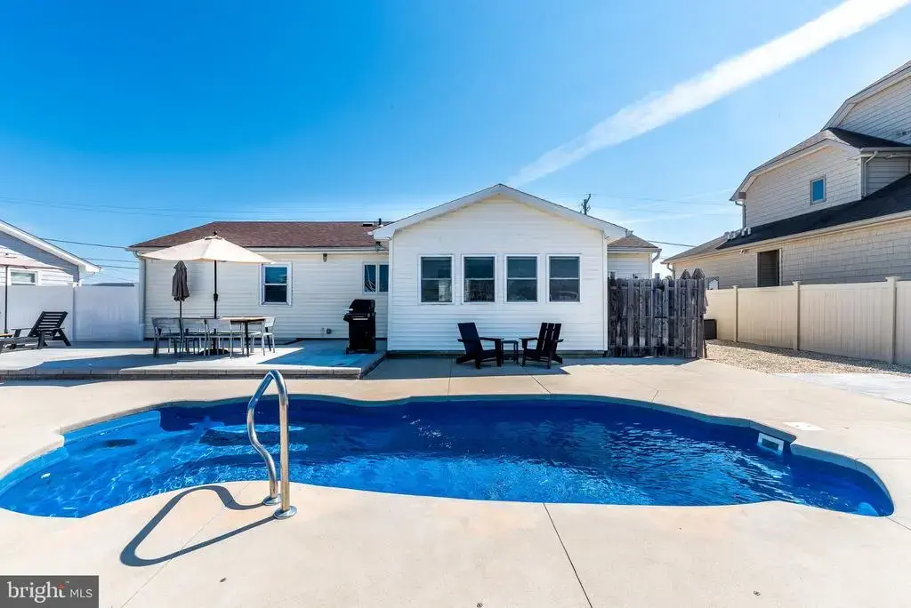1201 Penguin Ct, FORKED RIVER