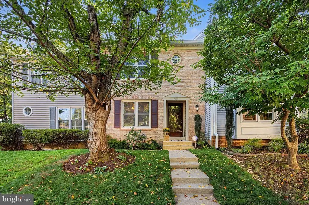 7315 Stream Way, SPRINGFIELD