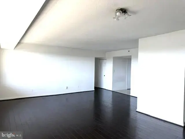 3713 S George Mason Dr S #704, Falls Church